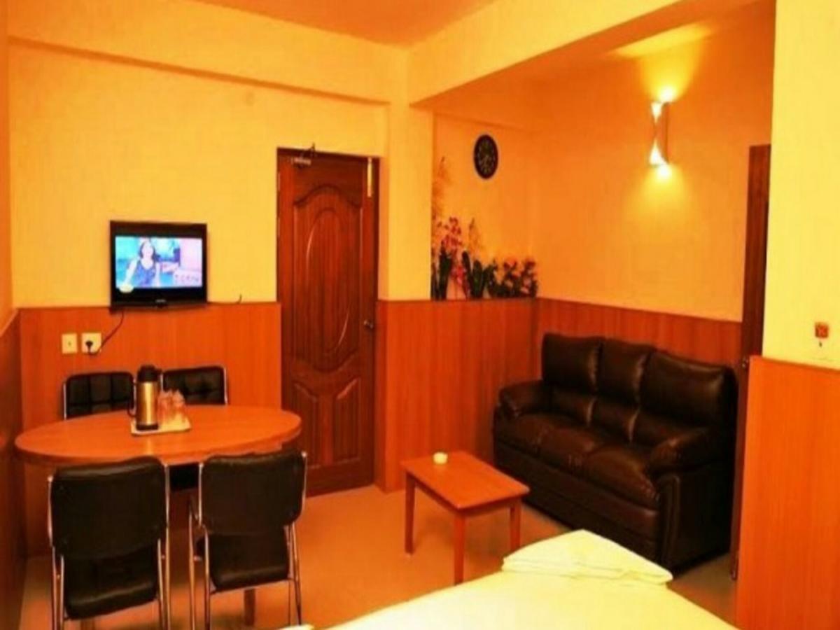 Hotel J Maariot Erode Esterno foto